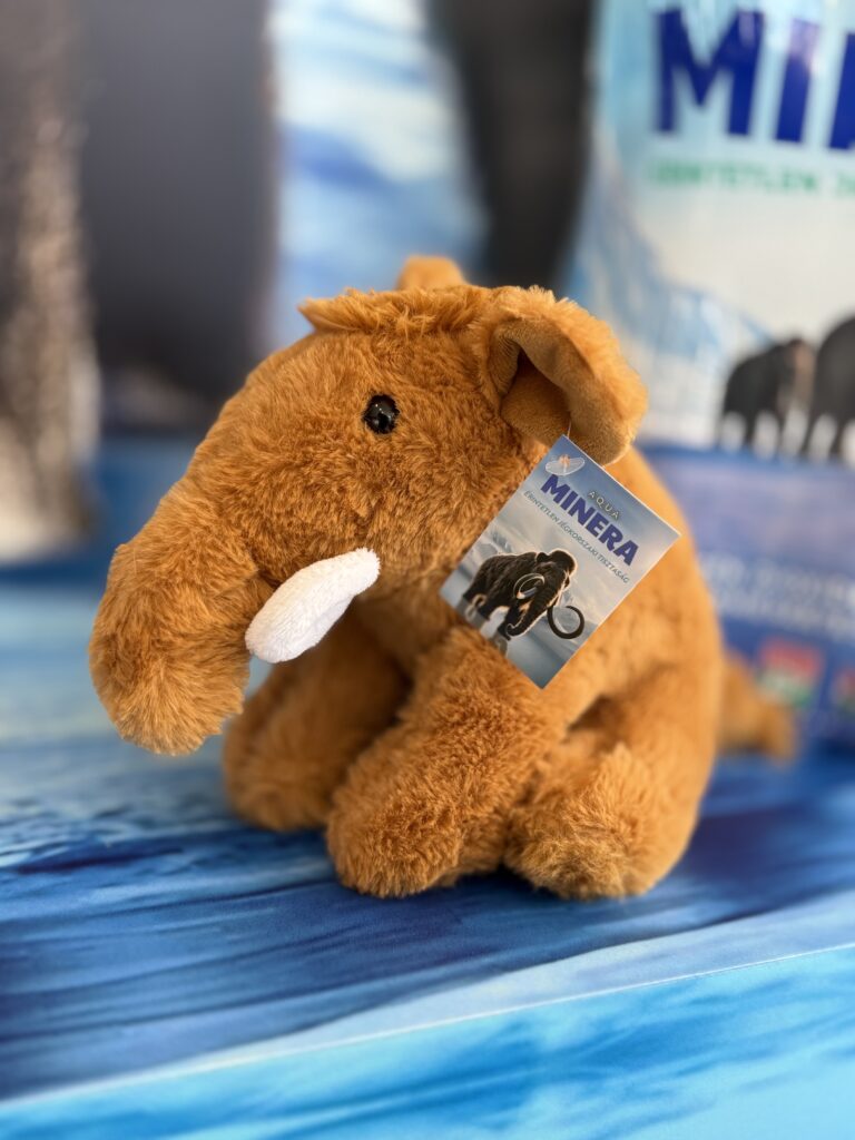 Cuki plüss aqua minera mamut figura